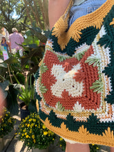 Load image into Gallery viewer, Falling Leaves Market Bag