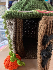 Groundkeeper's Hut Crochet Pattern- Toy Bag