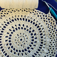 Load image into Gallery viewer, Mandala Market Bag
