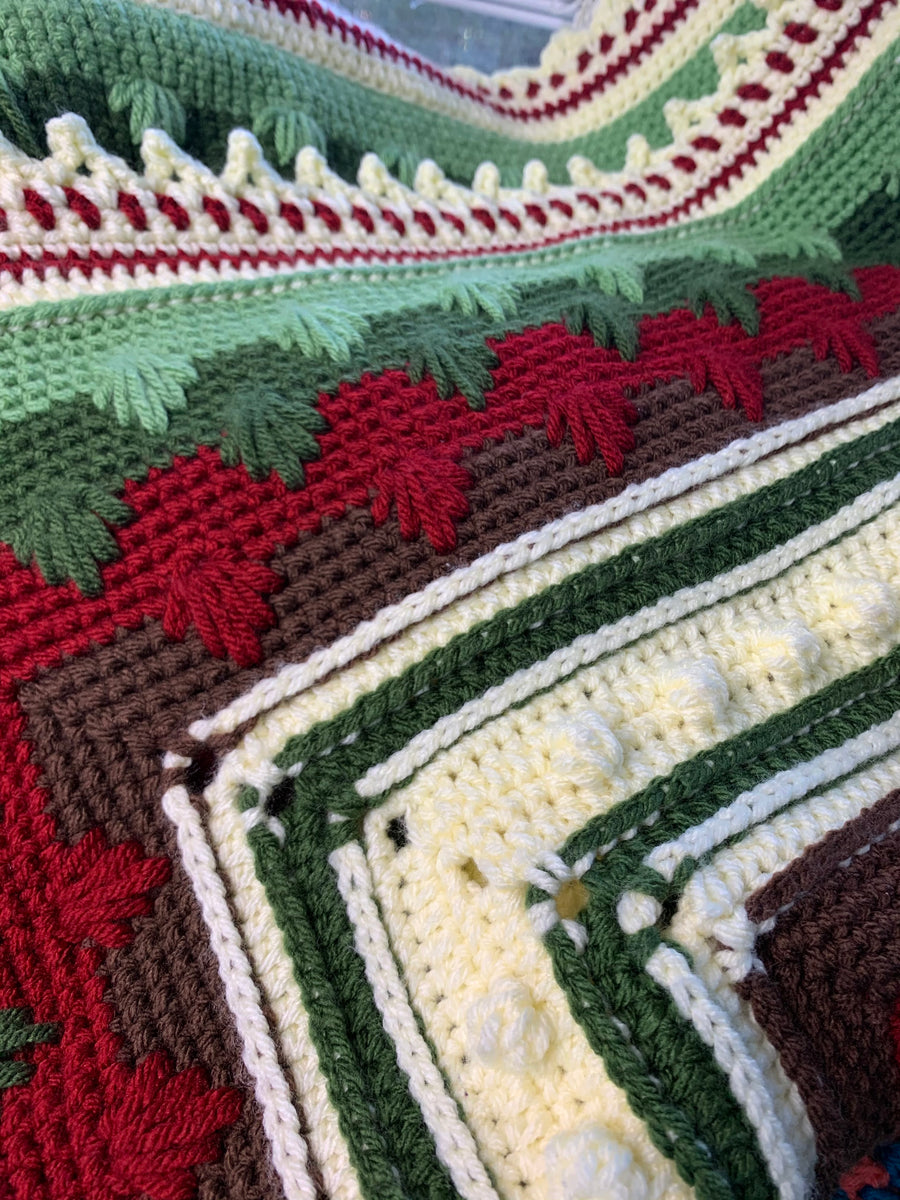 Vintage Christmas Blanket Pattern Bizzy Crochet and Design