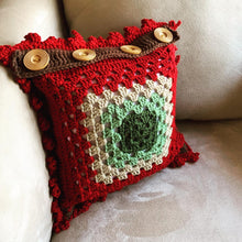 Load image into Gallery viewer, Vintage Christmas Cushion Cover Pattern