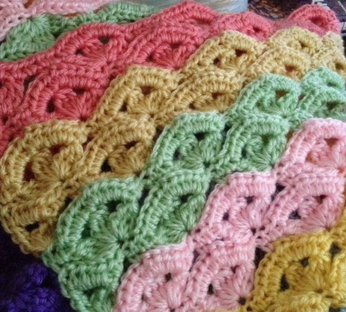 Irish Wave Crochet Baby Blanket Pattern